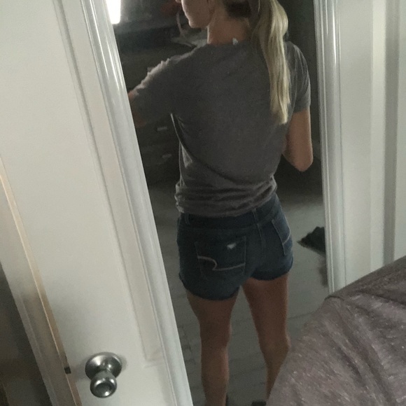 American Eagle jean shorts - Picture 3 of 5